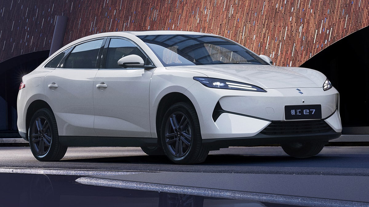 BYD Linghui e7: Flash-Charging Ride-Hailing EV in 127 Chinese Cities